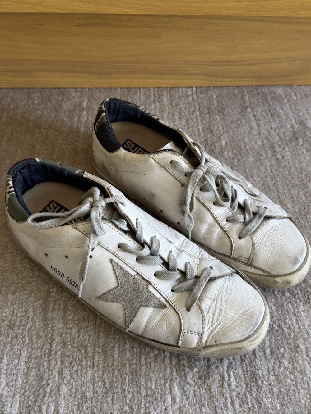 Golden Goose Super-Star Women’s Sneakers White & Army Green
